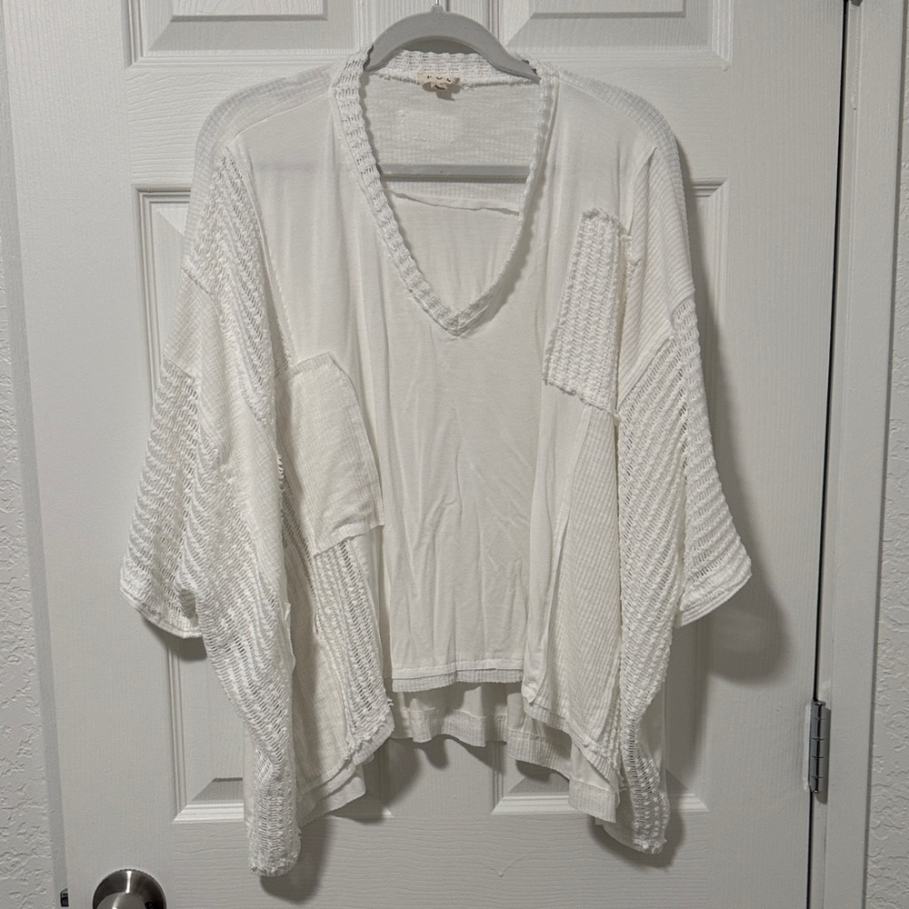 POL White V-Neck Poncho Top